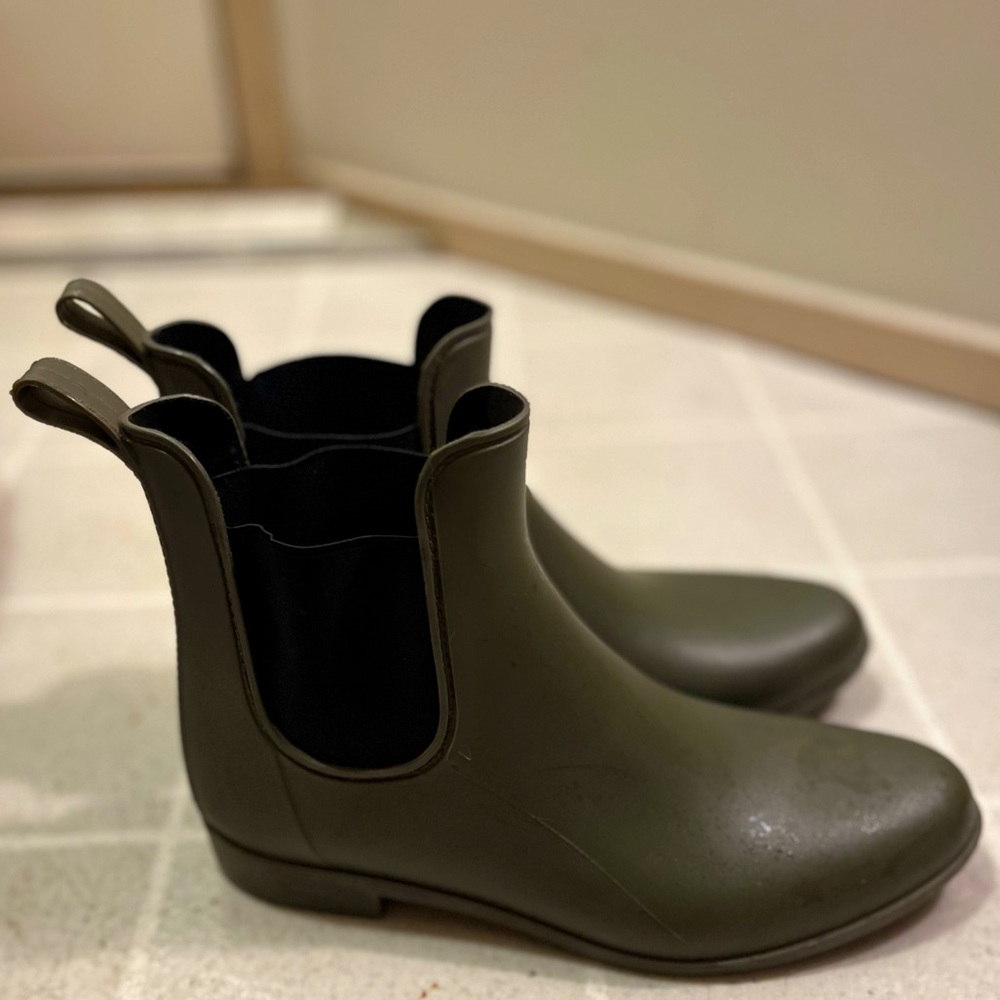 Storm By Cougar Ankle Rain Boots